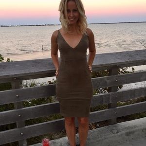 Fitted dress LF dress